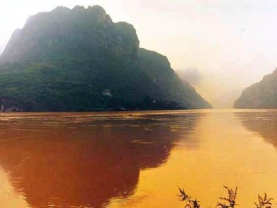 不建三峡大坝的后果（水能资源浪费与环境破坏）