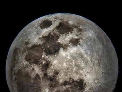 探索宇宙奥秘，80EQ天文望远镜的魅力与应用（80EQ天文望远镜的特点与功能解析，发现宇宙之美的关键）