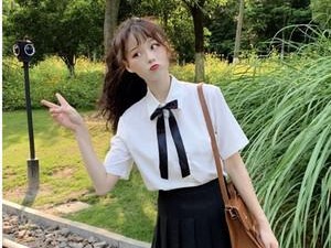 兰尼AH300（品质卓越，音质纯净，让你尽情享受音乐之旅）